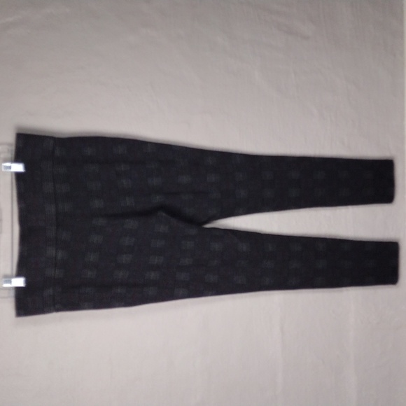 Tahari Black Window Pane Glen Plaid Mid Rise Elastic Waistband Pull On Leggings - Picture 7 of 11